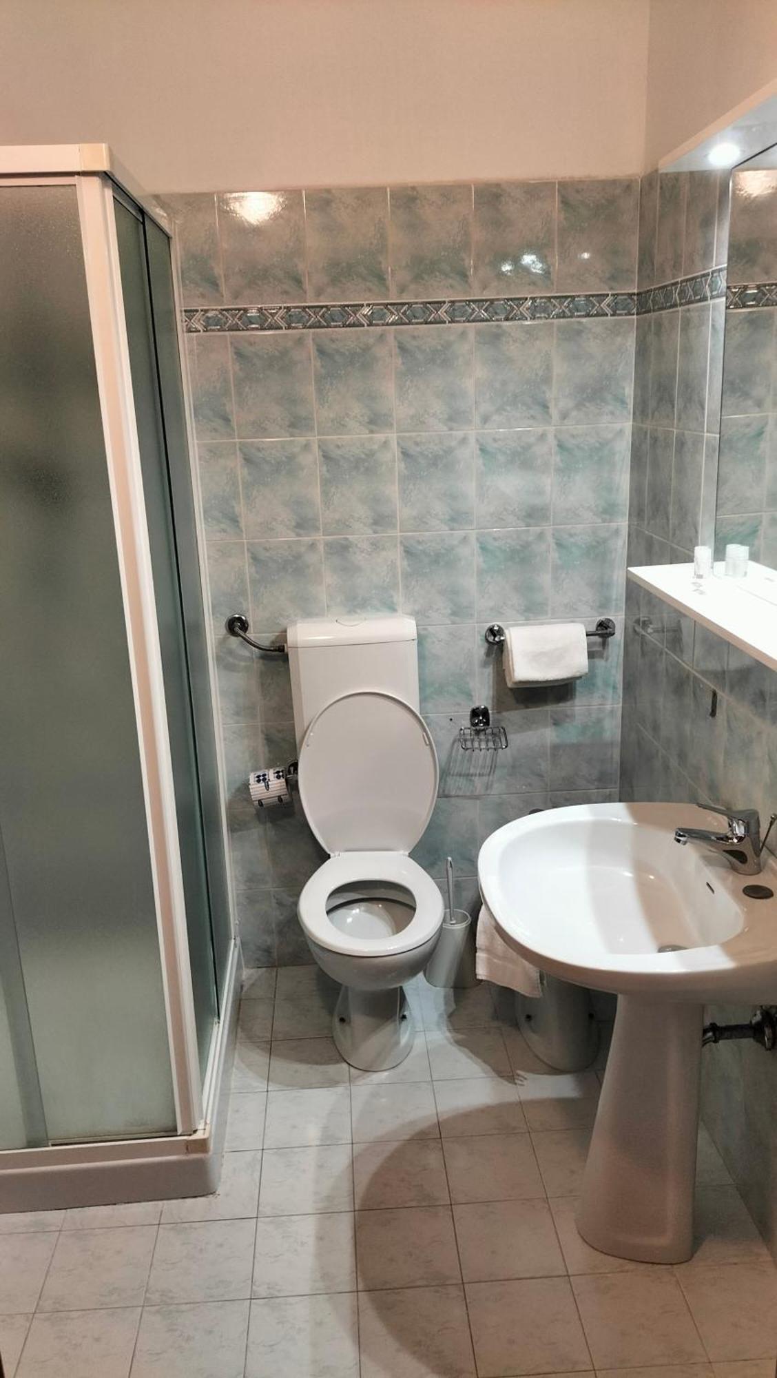 Hotel La Meridiana Урбино Экстерьер фото